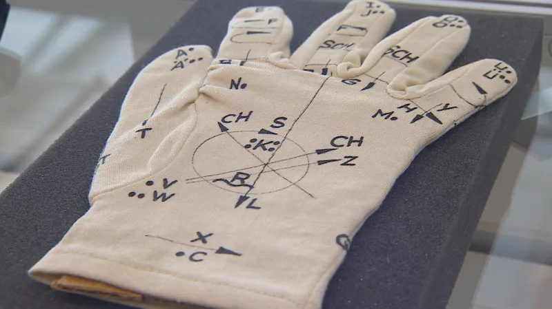 Hluchoslepí komunikují pomocí dotyků