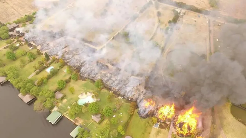 Požár luxusních vil u Johannesburgu