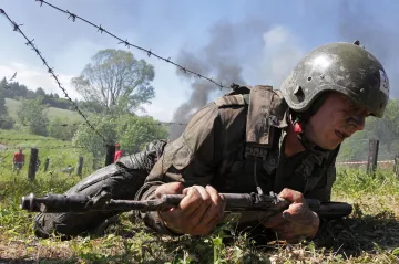 Kreml v celém Rusku potichu rekrutuje dobrovolníky pro svou válku, vyhýbá se tak mobilizaci