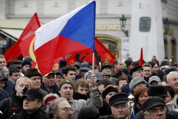 Sociologové: Česku chybí demokrati, může být náchylnější k extrémům