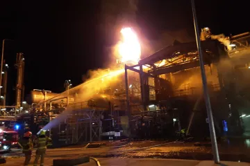 Výbuch v chemičce u Litvínova zranil čtyři lidi, jednoho velmi těžce