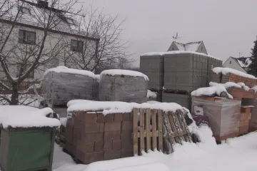 Diskuze kolem těžby uhlí v Horním Jiřetíně po třech letech opět ožívá. Město se mezitím zalidňuje