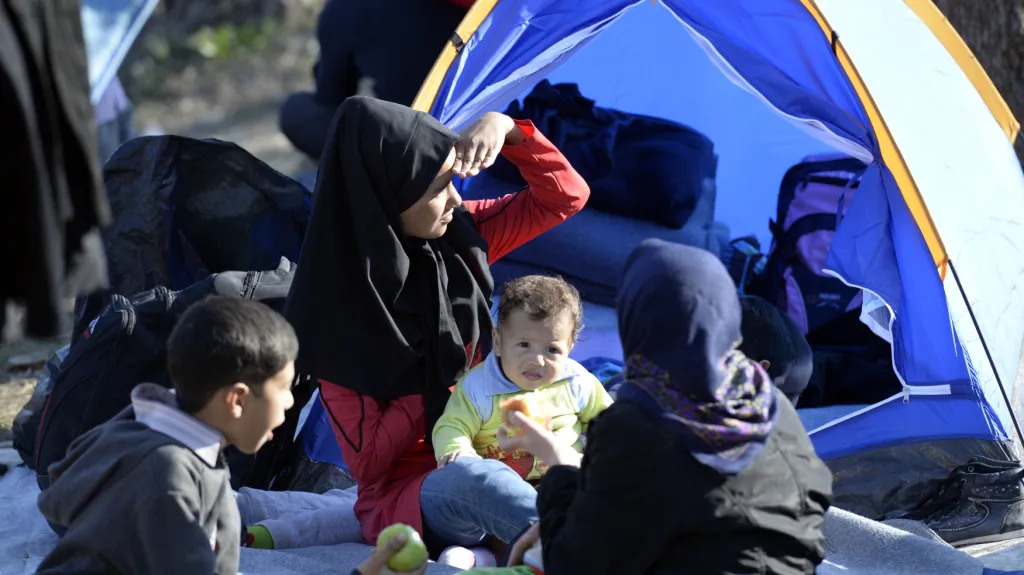 Uprchlíci v řeckém uprchlickém táboře