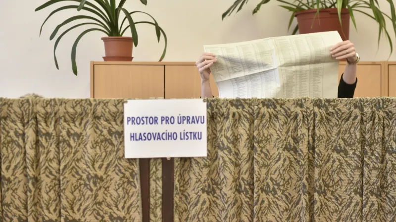 Úprava hlasovacích listin je v komunálních volbách složitější než ve většině jiných voleb