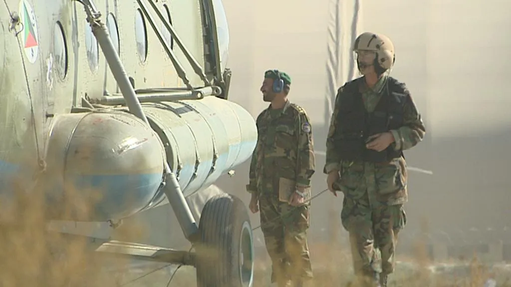 Piloti vrtulníku Mi-17