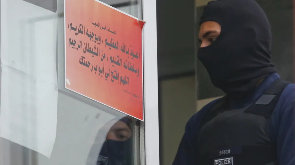 Policie provedla razii v berlínské mešitě