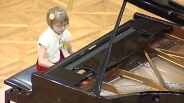 Klavíristka z klavírní soutěže Amadeus