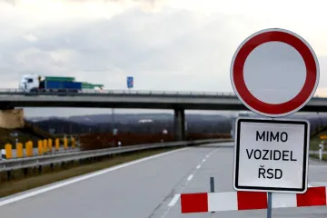 Odtahy na dálnicích mají mít jasná pravidla