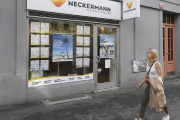 O české divizi Neckermanna se rozhodne do konce září, odhadl Papež. Preferoval by její osamostatnění