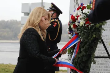 Vzpomínkovými akcemi i demonstrací si Slováci připomenuli výročí 17. listopadu