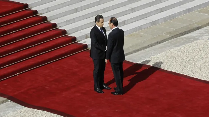 Nicolas Sarkozy a François Hollande
