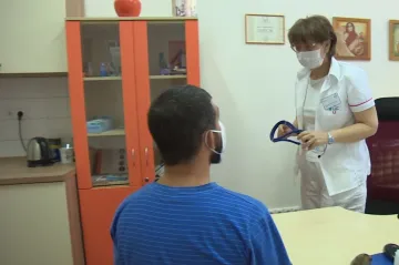 Plzeňská klinika otevřela ambulanci pro cizince. Ordinuje v ní ukrajinská lékařka