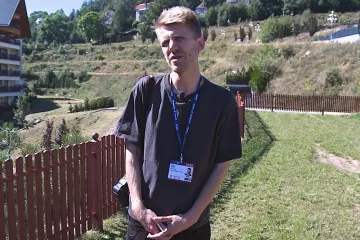 „Tvrdil jsem, že jsem učitel dějepisu a fotím si materiál pro budoucí učebnice,“ říká běloruský novinář o práci během protestů