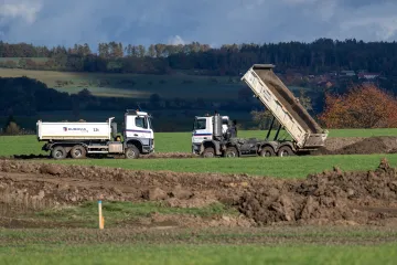 Začala stavba úseku dálnice D35 z Hořic do Sadové na Královéhradecku