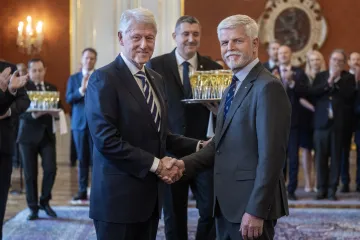 Pavel udělil Clintonovi Řád T. G. Masaryka