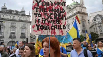 Ilustrační foto: Pochod v Londýně požadující mezinárodní akci vedoucí k návratu Ruskem odvlečených ukrajinských dětí (červen 2025)