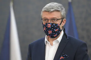 Okénko nebo e-shop nevadí, na pomoc s nájmem dosáhnou všichni podnikatelé, tvrdí Havlíček