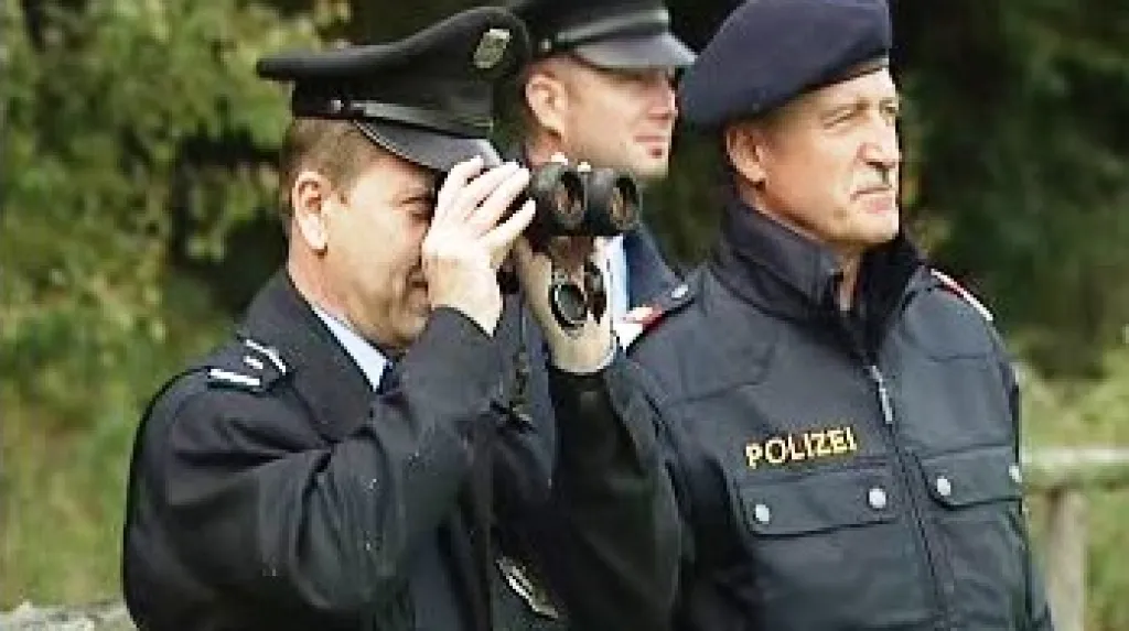 Česko-rakouská policejní hlídka