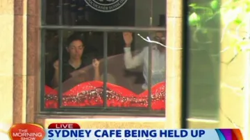 Ozbrojenec obsadil kavárnu v Sydney