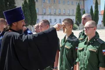 „Svatý národ proti ďábelskému Západu.“ Ruská církev hájí invazi na Ukrajinu i za cenu ztráty vlivu ve světě