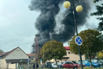 Hasiči dohasili požár v Nehvizdech