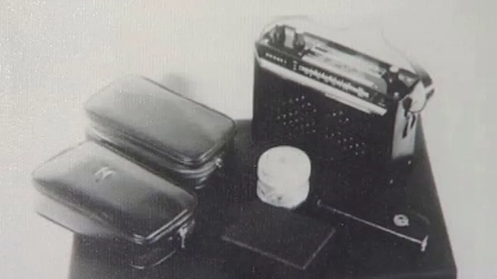 Špionážní technika