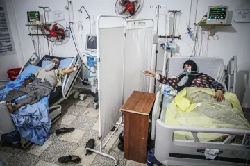 Delta dostane člověka do nemocnice dvakrát pravděpodobněji než alfa varianta covidu, ukázal britský výzkum