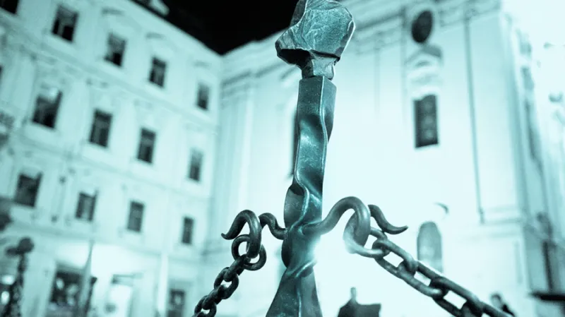 Místa ze života Franze Kafky. Náměstí před rodným domem - dnes náměstí Franze Kafky.