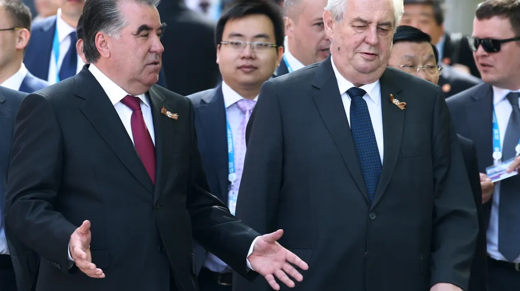 Prezident Miloš Zeman s tádžickým prezidentem Rachmonem