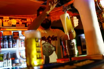 Turecko zakáže reklamu na alkohol a tabák. Jejich prodej se tak ještě víc ztíží