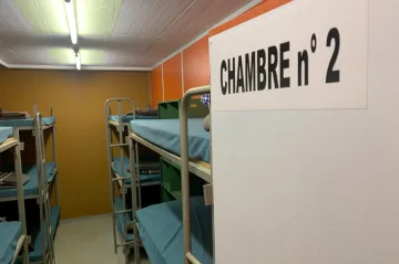 Zóna ČT24: Evropské země revidují stav jaderných krytů