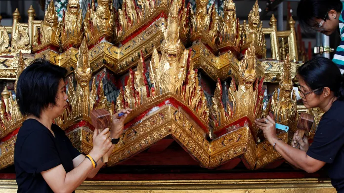 Události ČT: Thajsko se loučí se svým králem