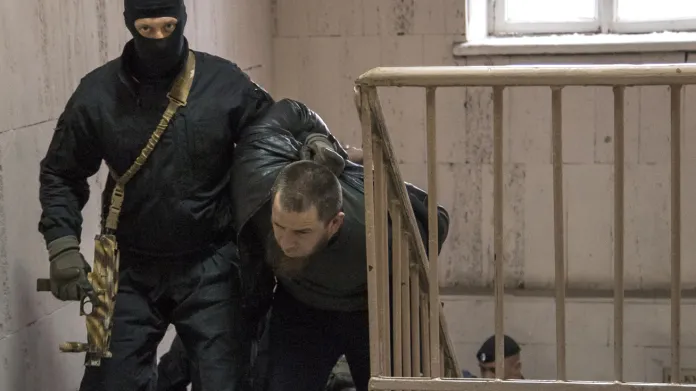 Jeden z mužů zadržených v souvislosti s vraždou Borise Němcova