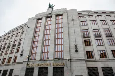 Česká národní banka zhoršila odhad vývoje veřejných financí
