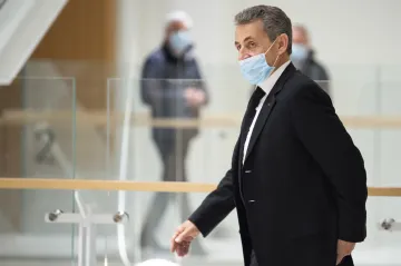Sarkozy před soudem opět odmítl obžalobu z korupce. Tvrdí, že je obětí lží