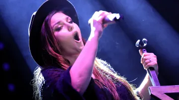 Ewa Farna