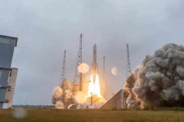 Evropská raketa Ariane 6 vynesla na oběžnou dráhu francouzský satelit