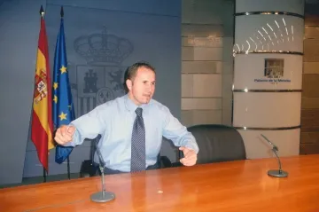 Latinské oči Filipa Kandy: Topolánek v Madridu aneb co se do zpráv nevešlo