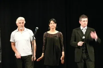 Lekce smíchu a zpěvu v Horních Beřkovicích