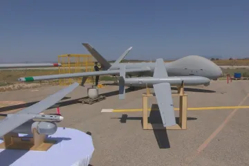 Česko přešlo od úvah o dronech k plánům. Poslanci obhlédli nabídku v izraelských zbrojovkách