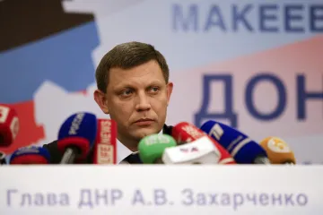 Při explozi v Doněcku zahynul lídr separatistů Zacharčenko. Putin slibuje potrestání viníků