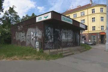 Brno trápí chátrající novinové stánky. S jejich odstraněním je problém, majitelé jsou často neznámí