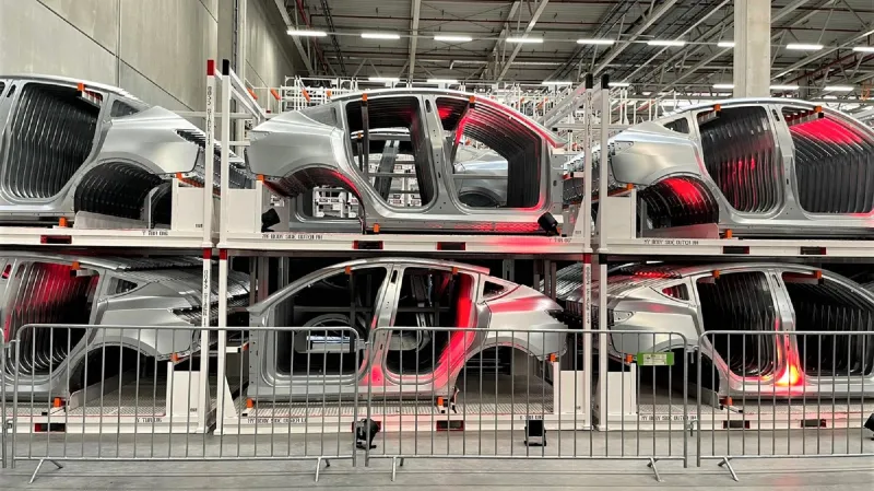 Návštěvníkům se otevřely útroby továrny