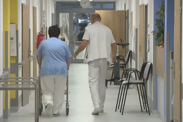 Nemocnice plánují služby na prosinec. A často nevědí, s jakým nasazením lékařů mohou počítat