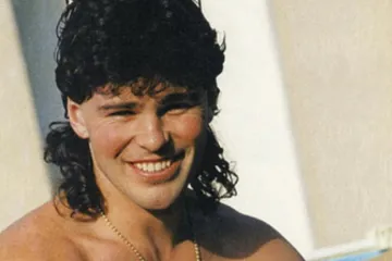 Abych nebyl plagiát sám sebe. Fotograf Adolf Zika vystupuje ze stínu světla