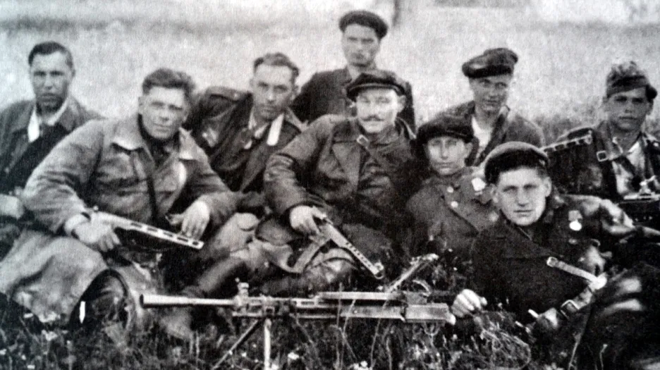 Skupinka partyzánů, která přešla na Valašsko ze Slovenska