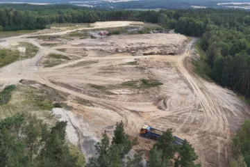 Na staré skládce má vzniknout recyklační centrum. Obec se obává další zátěže