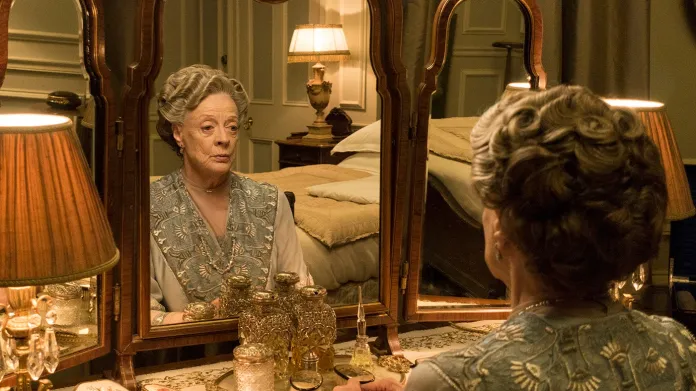 Maggie Smithová v seriálu Panství Downton