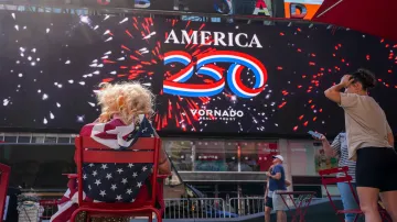 Přípravy na Den nezávislosti v New York City