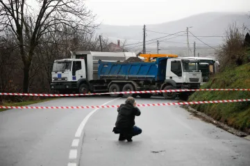 Napětí mezi Kosovem a Srbskem trvá, podle balkanisty ale větší konflikt nehrozí